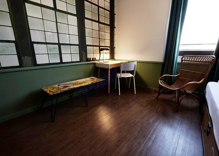 Hostel Generator Roma