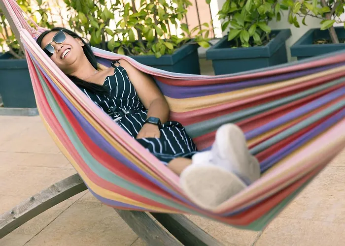 罗马基纳雷特旅舍 *