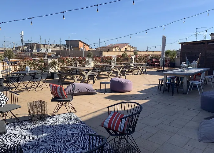 罗马基纳雷特旅舍 旅馆 *